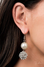 Load image into Gallery viewer, Romantic 2021