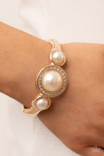 Load image into Gallery viewer, Debutante Daydream - Gold  Bracelet
