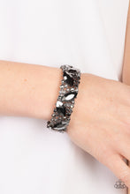 Load image into Gallery viewer, Full Body Chills - Black Bracelet
