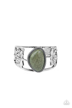 Load image into Gallery viewer, Sahara Seasons Green Bracelet
